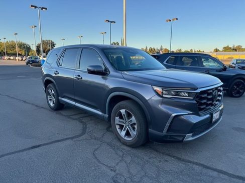 Used 2024 Honda Pilot EX-L image 1