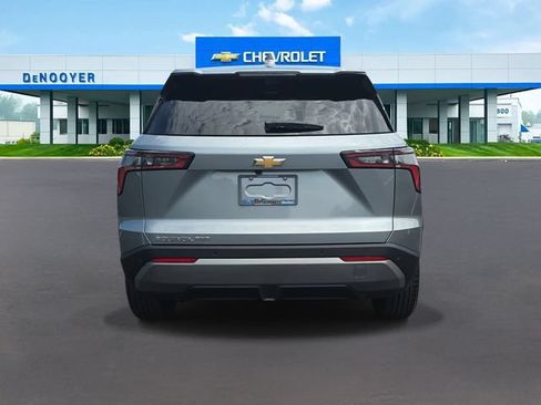New 2026 Chevrolet Equinox LT w/ Safety and Technology Package AWD/4WD image 7