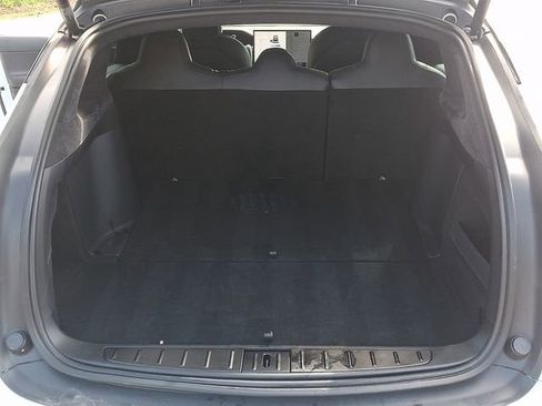 Used 2022 Tesla Model X AWD/4WD image 32
