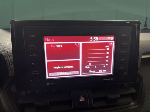Used 2021 Toyota RAV4 XLE AWD/4WD image 20