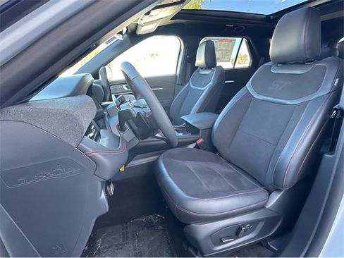 New 2026 Ford Explorer ST w/ Sun And Sound Package image 19
