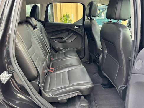 Used 2015 Ford Escape Titanium AWD/4WD image 19