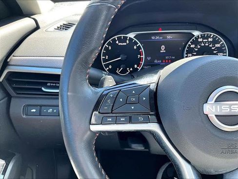 Certified 2023 Nissan Altima 2.5 SR AWD/4WD image 22