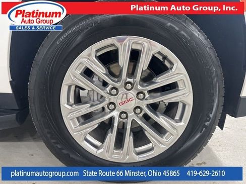 Used 2023 GMC Yukon XL SLT image 45