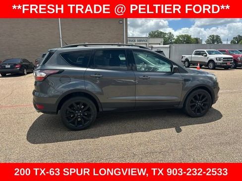 Used 2017 Ford Escape SE w/ Equipment Group 201A FWD image 23