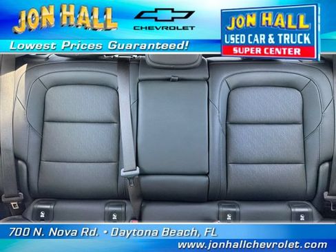 Used 2025 Chevrolet Equinox LT w/ Convenience Package II FWD image 19