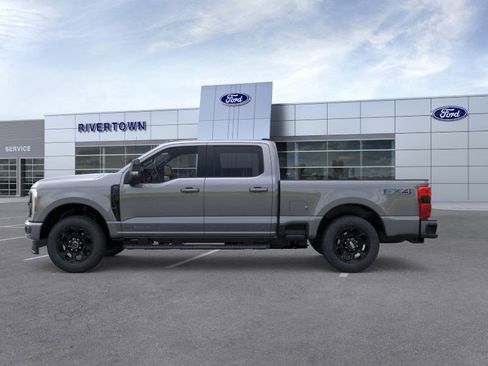 New 2026 Ford F250 Lariat w/ Black Appearance Package image 25