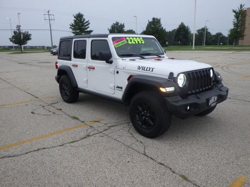 Used 2020 Jeep Wrangler Unlimited Sport AWD/4WD image 5