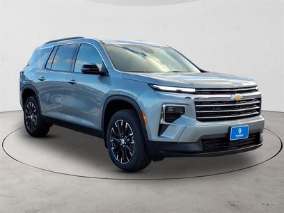 New 2026 Chevrolet Traverse LT w/ Sun and Wheel Package