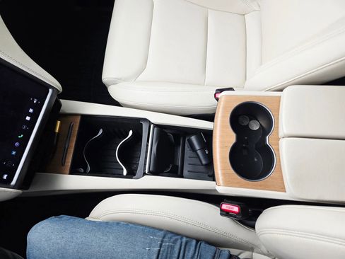 Used 2021 Tesla Model X Performance image 25