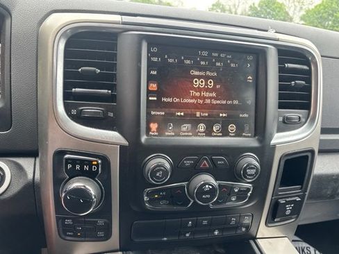 Used 2017 RAM 1500 Big Horn AWD/4WD image 7