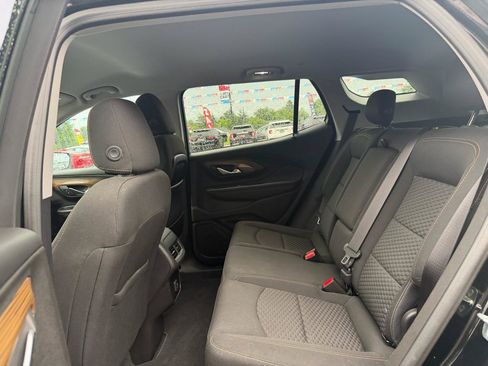 Used 2019 GMC Terrain SLE w/ Driver Convenience Package FWD image 17