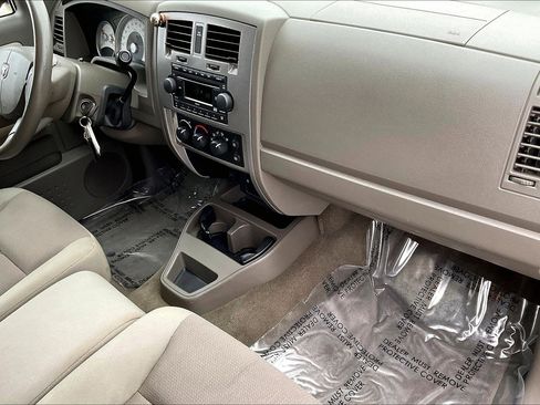 Used 2006 Dodge Dakota SLT w/ Trailer Tow Group image 18