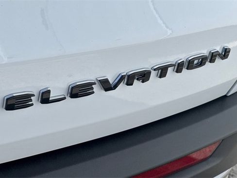 Used 2025 GMC Acadia Elevation image 26