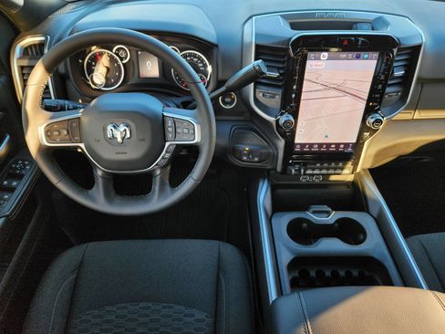 New 2025 RAM 2500 Big Horn AWD/4WD image 39