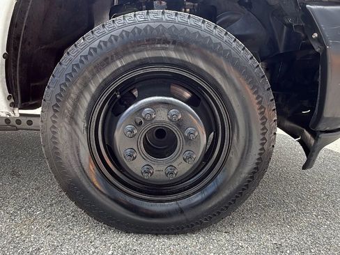 Used 2022 RAM 3500 Tradesman image 16