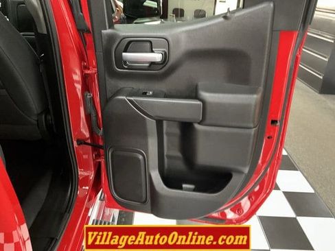 Used 2019 Chevrolet Silverado 1500 LT w/ All-Star Edition image 30