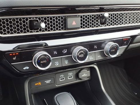 Certified 2023 Honda Civic Touring image 17