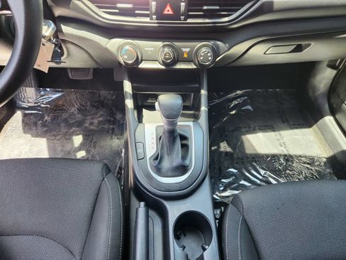 Used 2023 Kia Forte LXS w/ LXS Technology Package FWD image 20