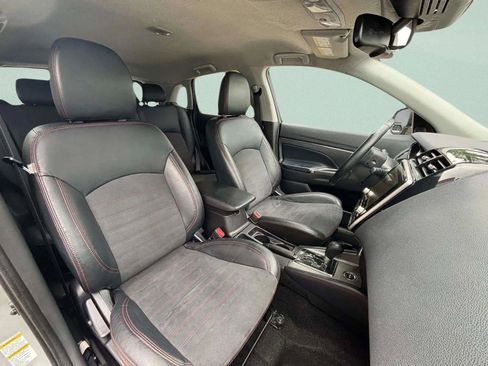 Used 2022 Mitsubishi Outlander Sport SE image 10