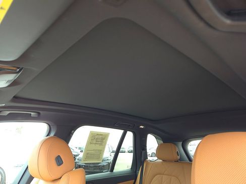 Used 2024 BMW X5 sDrive40i w/ M Sport Package RWD image 15