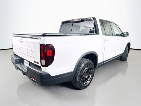 Used 2025 Honda Ridgeline TrailSport+ image 7