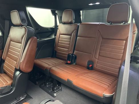 Certified 2023 GMC Yukon Denali Ultimate AWD/4WD image 27