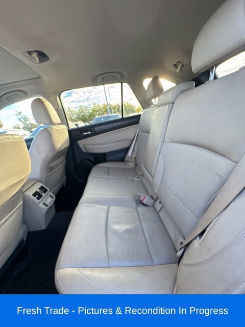 Used 2018 Subaru Outback 3.6R Limited AWD/4WD image 19