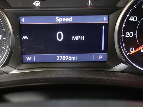 Used 2024 GMC Terrain SLT AWD/4WD image 20