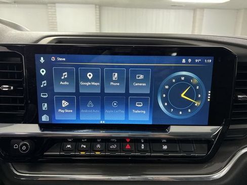 Certified 2025 Chevrolet Silverado 1500 High Country w/ High Country Premium Package AWD/4WD image 13