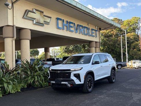 New 2026 Chevrolet Traverse Z71 w/ Enhanced Driving Package image 1