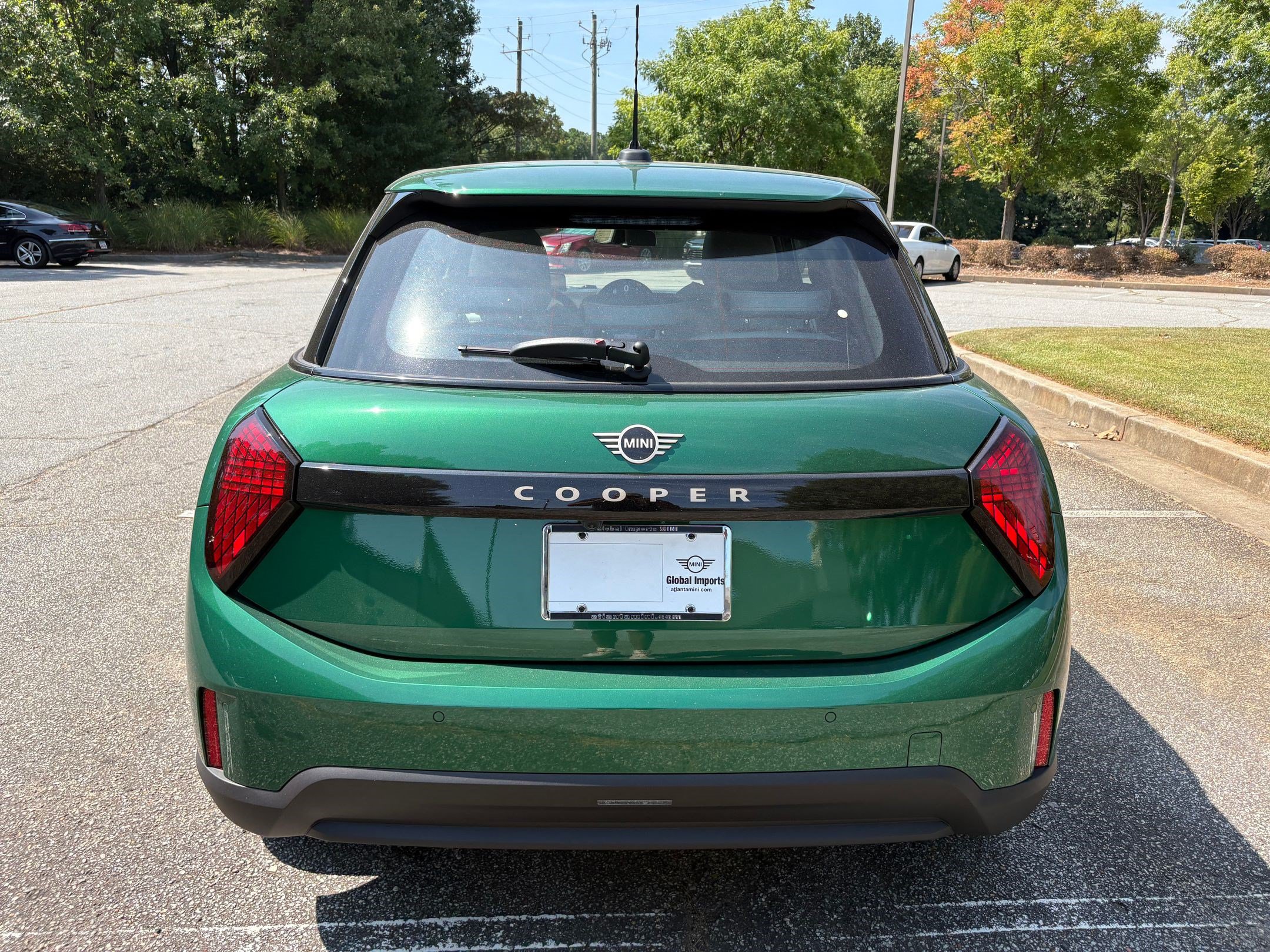 Used 2026 MINI Cooper 4-Door Hardtop FWD image 10