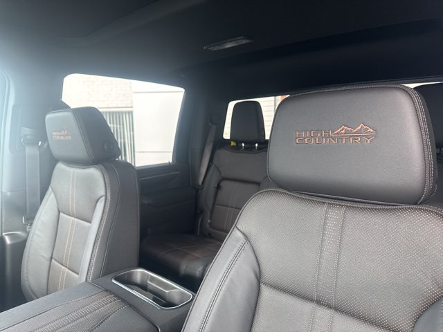 New 2026 Chevrolet Silverado 2500 High Country w/ Midnight Edition AWD/4WD image 17