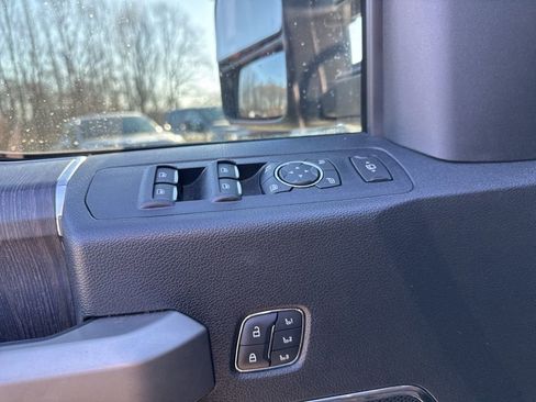 Certified 2021 Ford F250 Lariat w/ Lariat Ultimate Package image 12