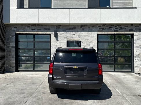 Used 2016 Chevrolet Tahoe LT AWD/4WD image 4