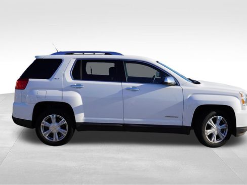 Used 2017 GMC Terrain SLT AWD/4WD image 2