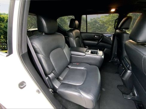 Used 2023 Nissan Armada SL w/ Midnight Edition Package RWD image 25