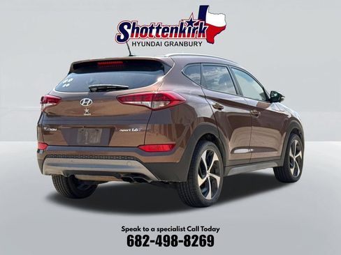 Used 2017 Hyundai Tucson Sport FWD image 6