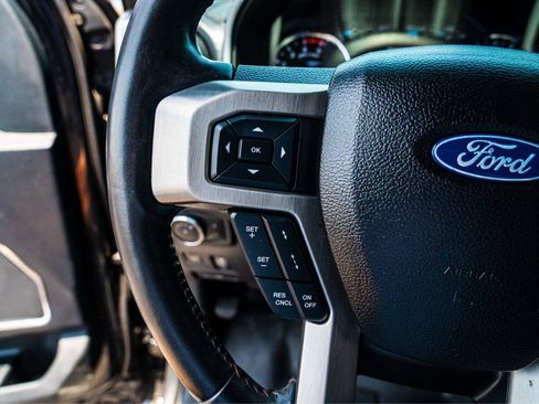 Used 2021 Ford F250 Platinum w/ Tremor Off-Road Package AWD/4WD image 11