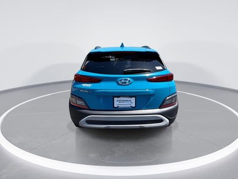 Used 2023 Hyundai Kona SEL w/ Cargo Package FWD image 7
