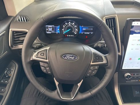 Used 2024 Ford Edge SEL w/ Convenience Package AWD/4WD image 18