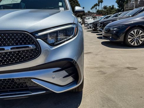 New 2025 Mercedes-Benz GLC 350e 4MATIC image 10