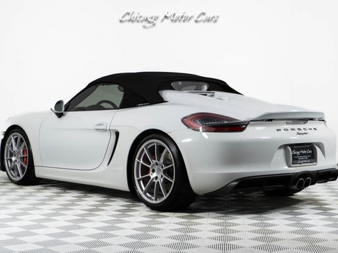 Used 2016 Porsche Boxster Spyder image 58