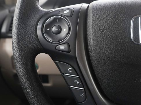 Used 2016 Honda Pilot EX image 25