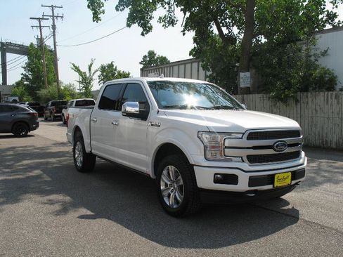 Used 2019 Ford F150 Platinum w/ Equipment Group 701A Luxury AWD/4WD image 2