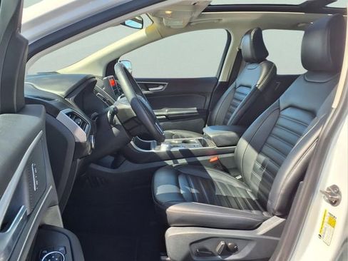 Used 2024 Ford Edge SEL w/ Convenience Package AWD/4WD image 12