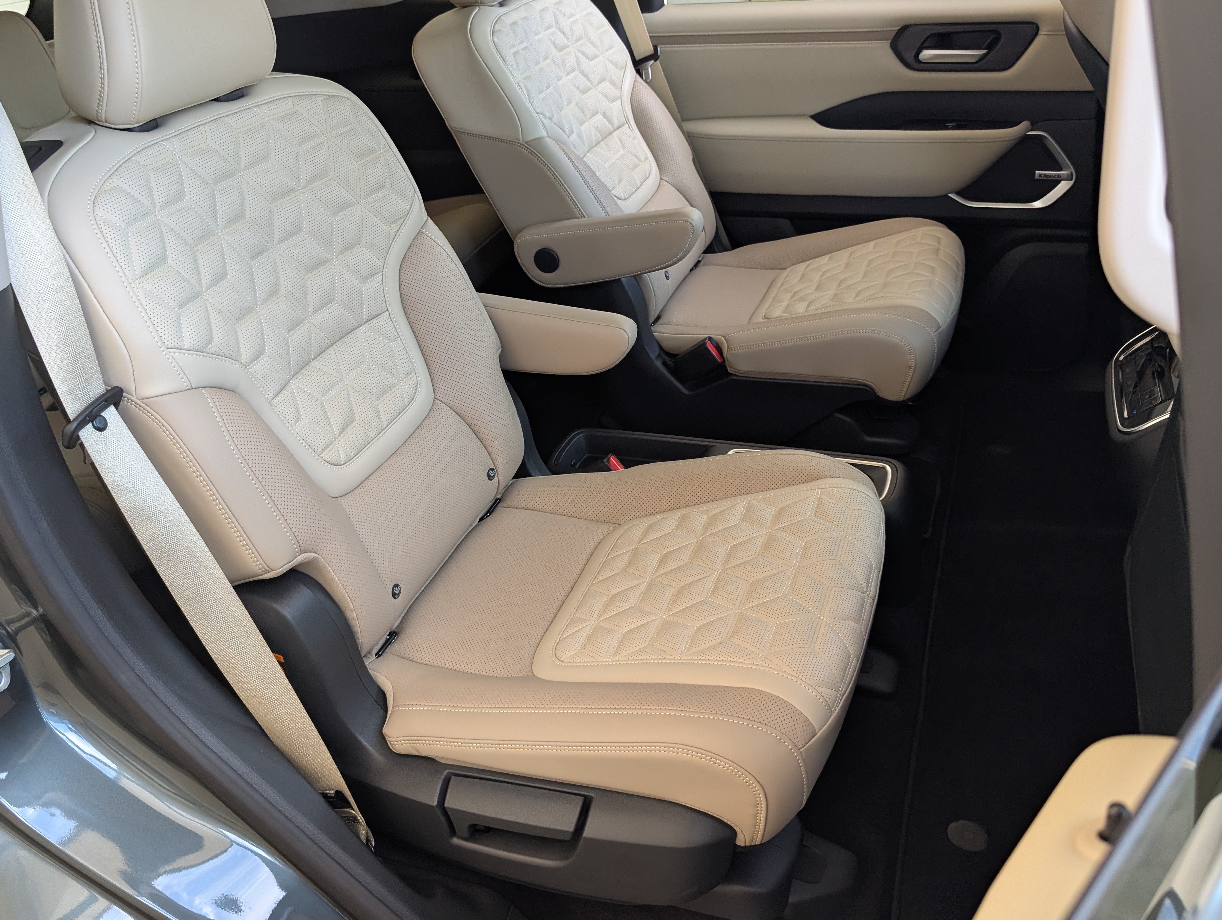 Used 2026 Nissan Armada Platinum RWD image 24