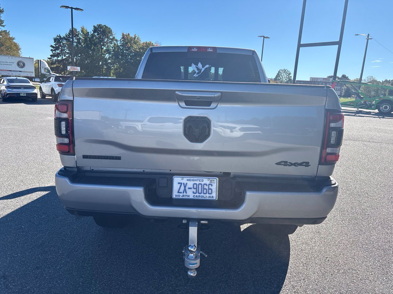 Used 2024 RAM 2500 Big Horn w/ Night Edition AWD/4WD image 8