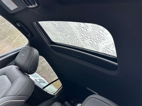 New 2026 Buick Envista Sport Touring w/ Studio Series image 31