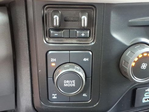 Certified 2024 Ford F350 XL w/ FX4 Off-Road Package AWD/4WD image 29